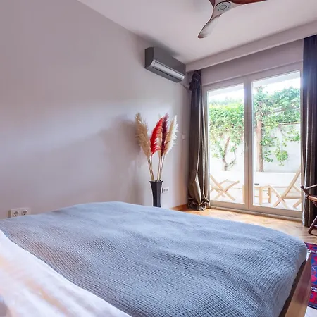 Bosphorus Designer Seperate Guest Apartment *